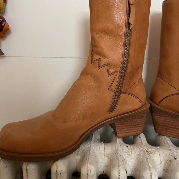 SOLD - Picture 2 of 5